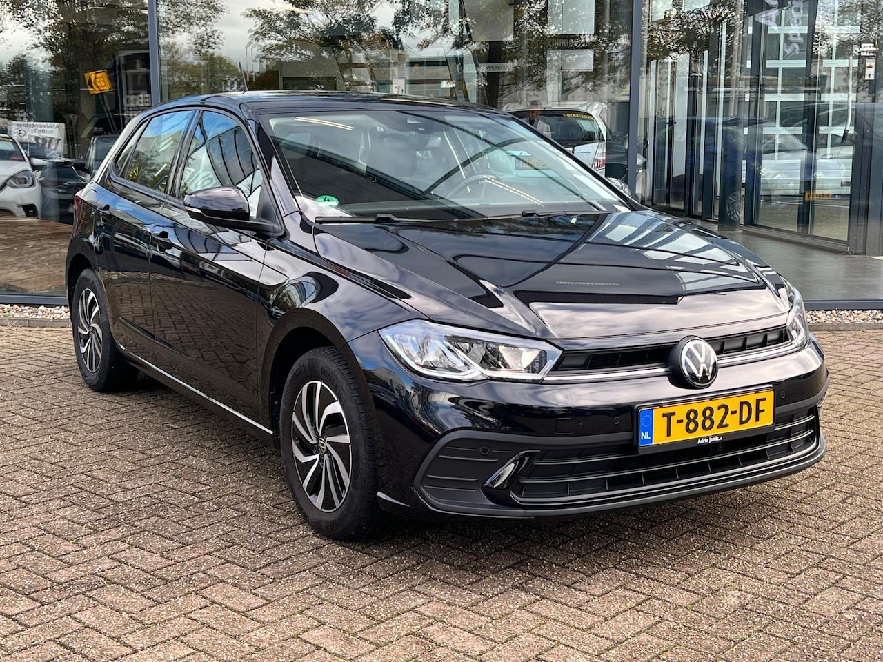 Volkswagen Polo - 1.0 TSI Go | PARKEERSENSOREN V+A | DIGITAAL COCKPIT | CRUISE CONTROL | CARPLAY | LANE ASSI - AutoWereld.nl