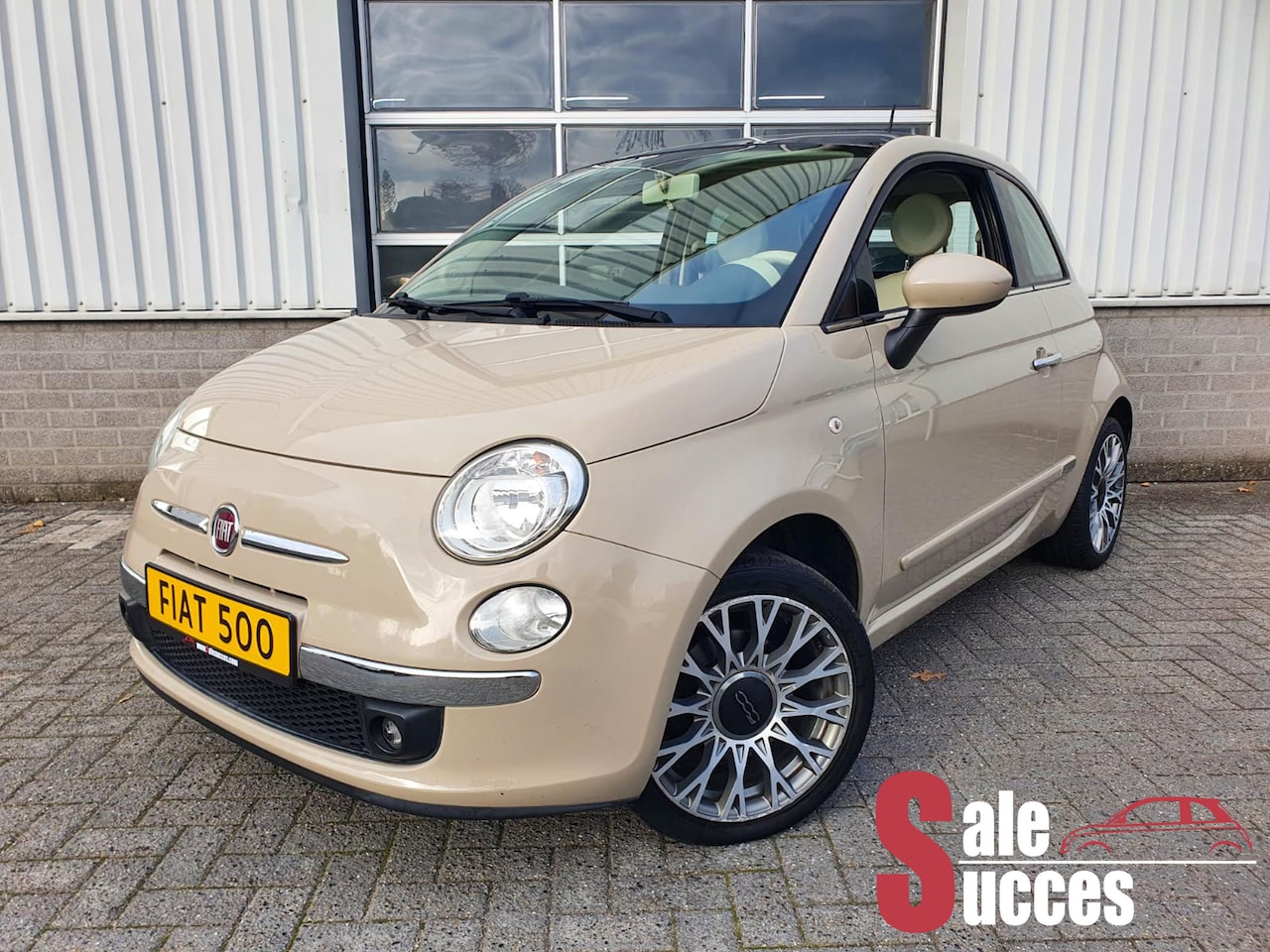 Fiat 500 - 1.2 Lounge Cappuccino - AutoWereld.nl