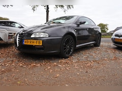 Alfa Romeo GT - 2.0 JTS Distinctive hand geschakeld nw apk 10-2026 div exstra, s