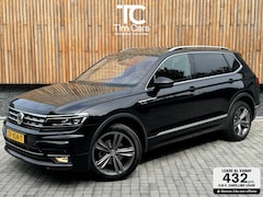 Volkswagen Tiguan Allspace - 1.5 TSI R-line DSG | Panoramadak | Apple CarPlay | Navigatiesysteem | 19 inch velgen | Par