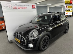 MINI Cooper - 1.5 Pepper-100 KW NL-auto met navigatie en climat control