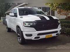 Dodge Ram 1500 - 5.7 V8 4x4 Crew Cab (400pk) Limited Pano/Luchtvering/NAP/LPG