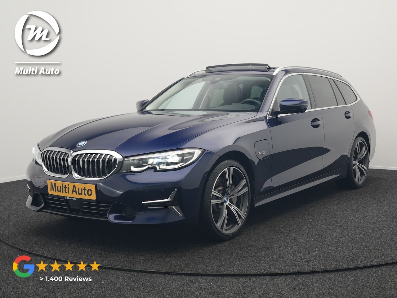 BMW 3-serie Touring - 330e Luxury Line Plug In Hybrid 293pk Dealer O.H PHEV | Panodak | Adaptive Cruise | 360 Ca - AutoWereld.nl