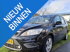Ford Focus Wagon - 1.6 Trend 109 DKM Trekhaak, Airco, Parkeersensoren