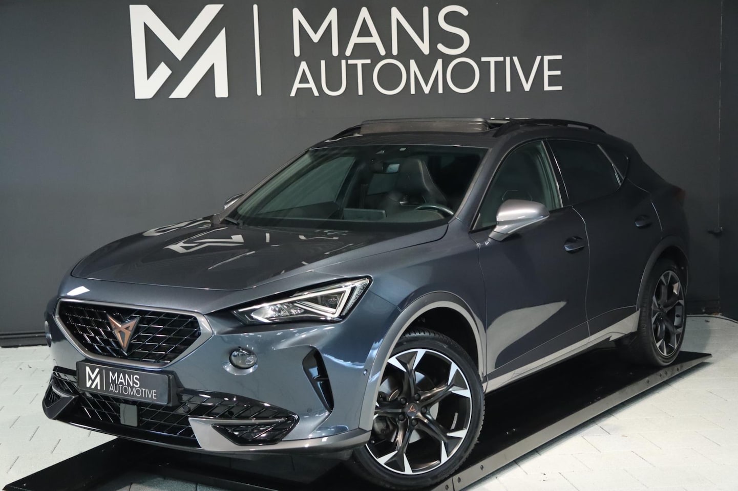 CUPRA Formentor - 1.5 TSI / PANODAK / KUIPSTOELEN / MEMORY / CAMERA / LEDER / KEYLESS - AutoWereld.nl