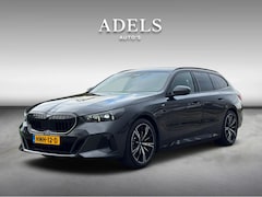 BMW 5-serie Touring - 530e M Sport Pro Edition HUD H/K Sound Trekhaak NL Auto 3500km NAP