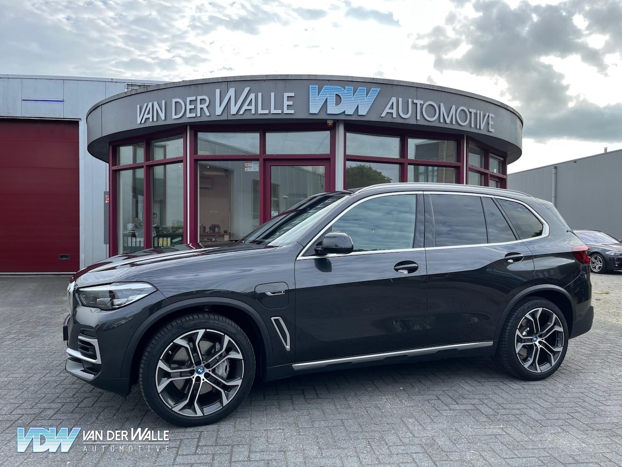 BMW X5 - xDrive45e High Executive BTW Auto, Pano, HUD, Adaptive Cruise, Carplay, - AutoWereld.nl