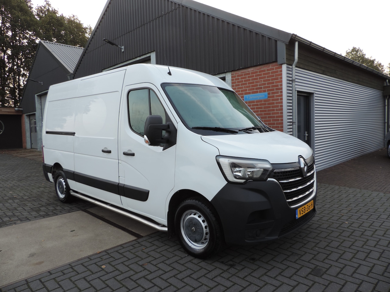 Renault Master - T33 2.3 dCi 150 L2H2 Energy T33 2.3 dCi 150 L2H2 Energy - AutoWereld.nl