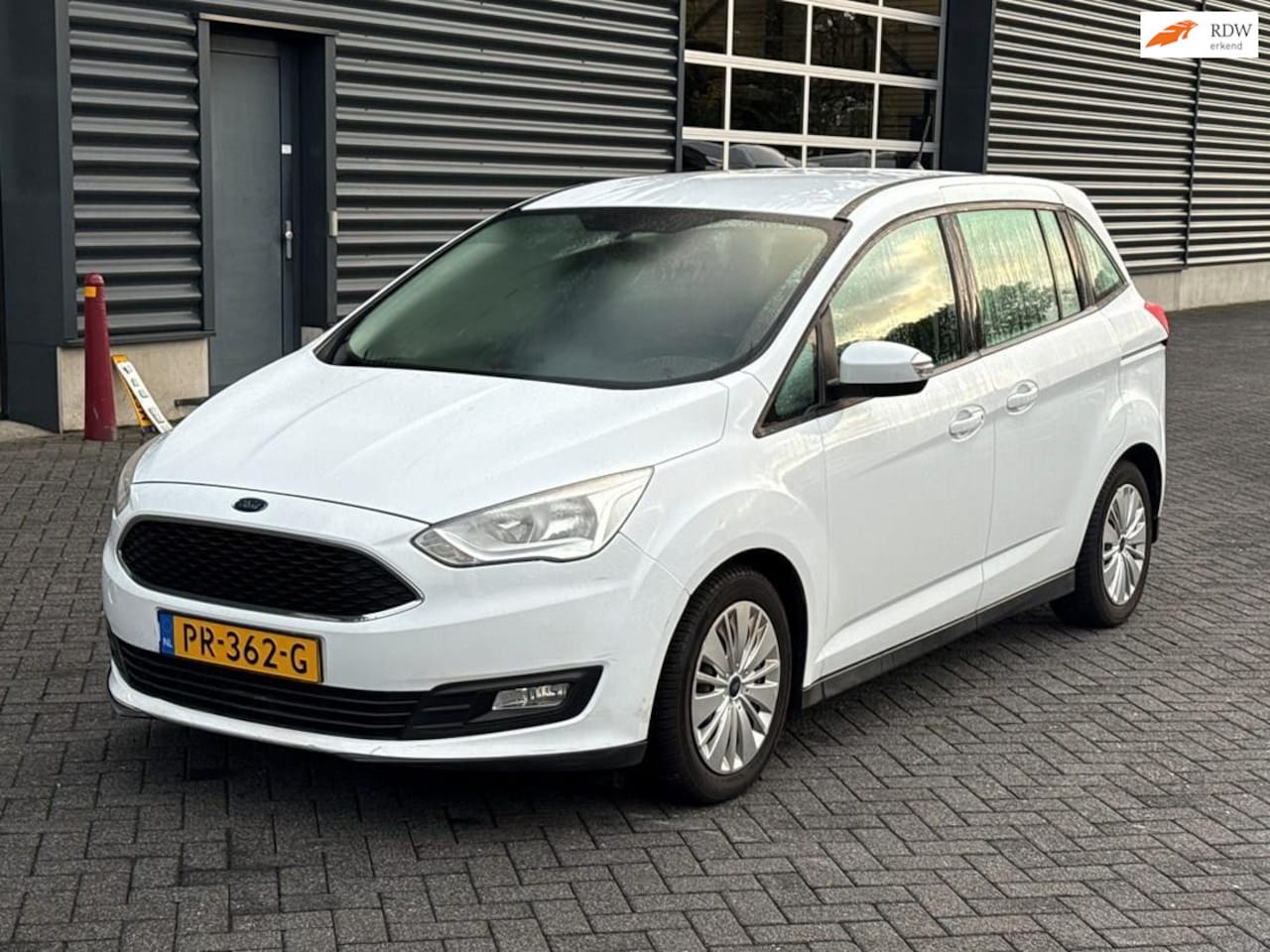Ford Grand C-Max - 1.5 TDCi Trend 1.5 TDCi Trend, cruise control, airco - AutoWereld.nl
