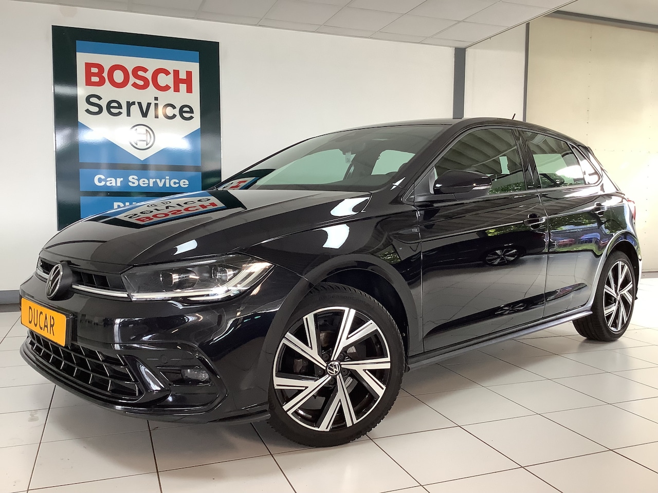 Volkswagen Polo - 1.0 TSI R-Line Navi IQ Lights, Camera - AutoWereld.nl