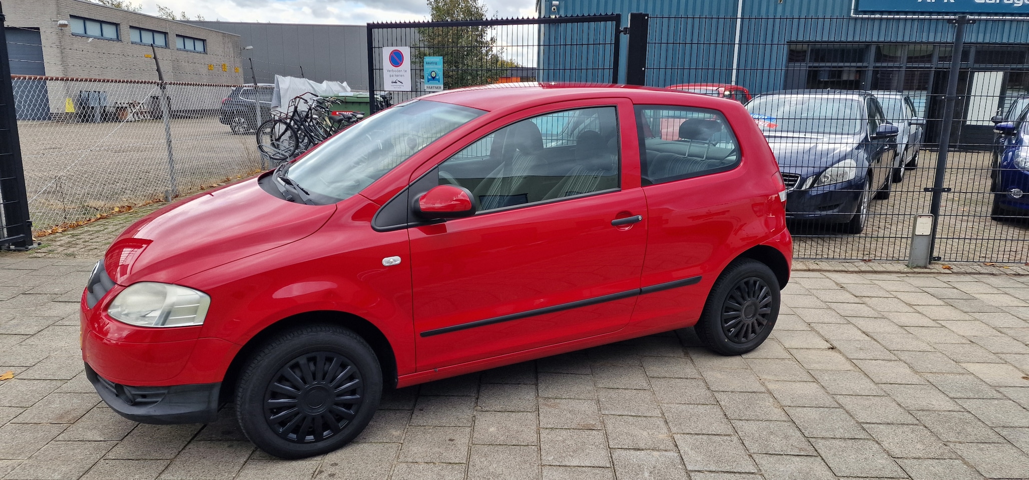 Volkswagen Fox - 1.2 Trendline - AutoWereld.nl