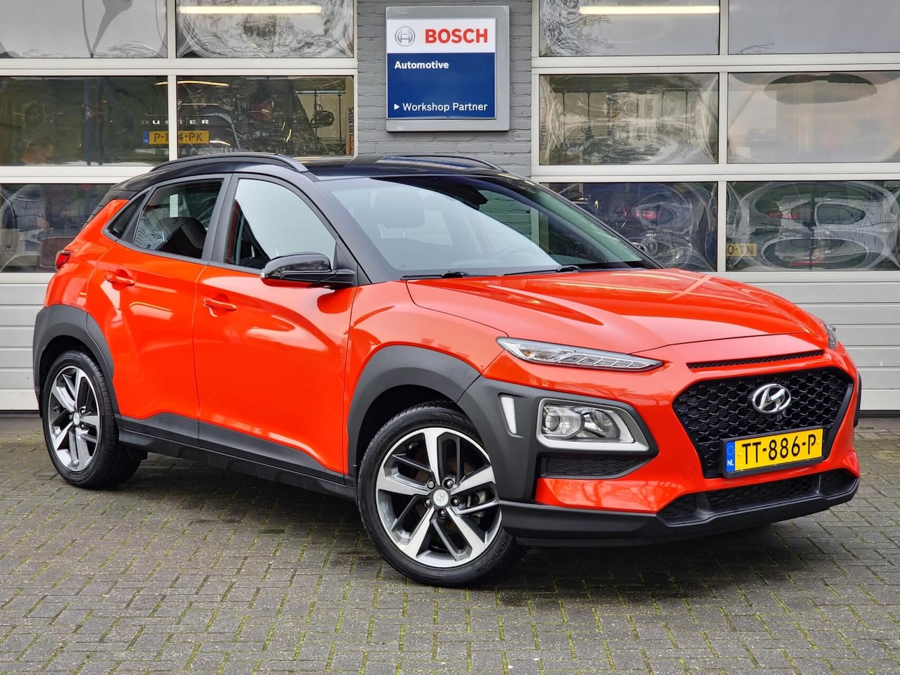 Hyundai Kona - 1.0T Fashion|Carplay|Clima|Trekhaak|11.636KM||Navi| - AutoWereld.nl