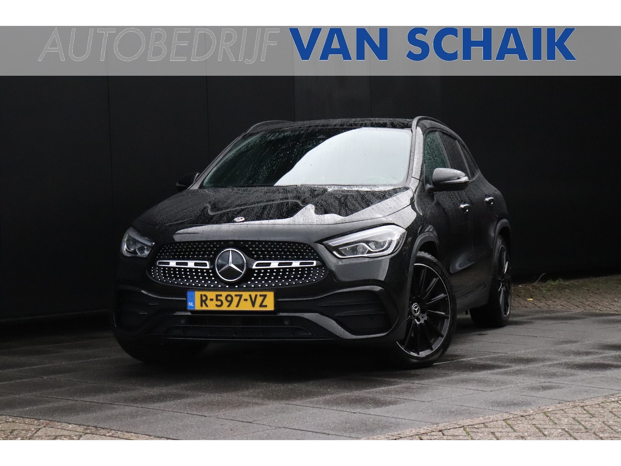 Mercedes-Benz GLA-Klasse - 180 AMG Line | PANO | CAMERA | NAVI | CRUISE | LMV | - AutoWereld.nl