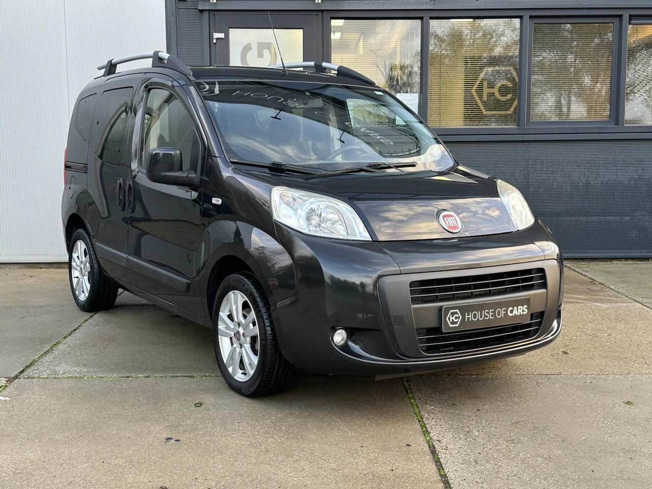 Fiat Qubo - 1.4 MyLife Airco Lichtmetaal Radio/CD/AUX PDC - AutoWereld.nl