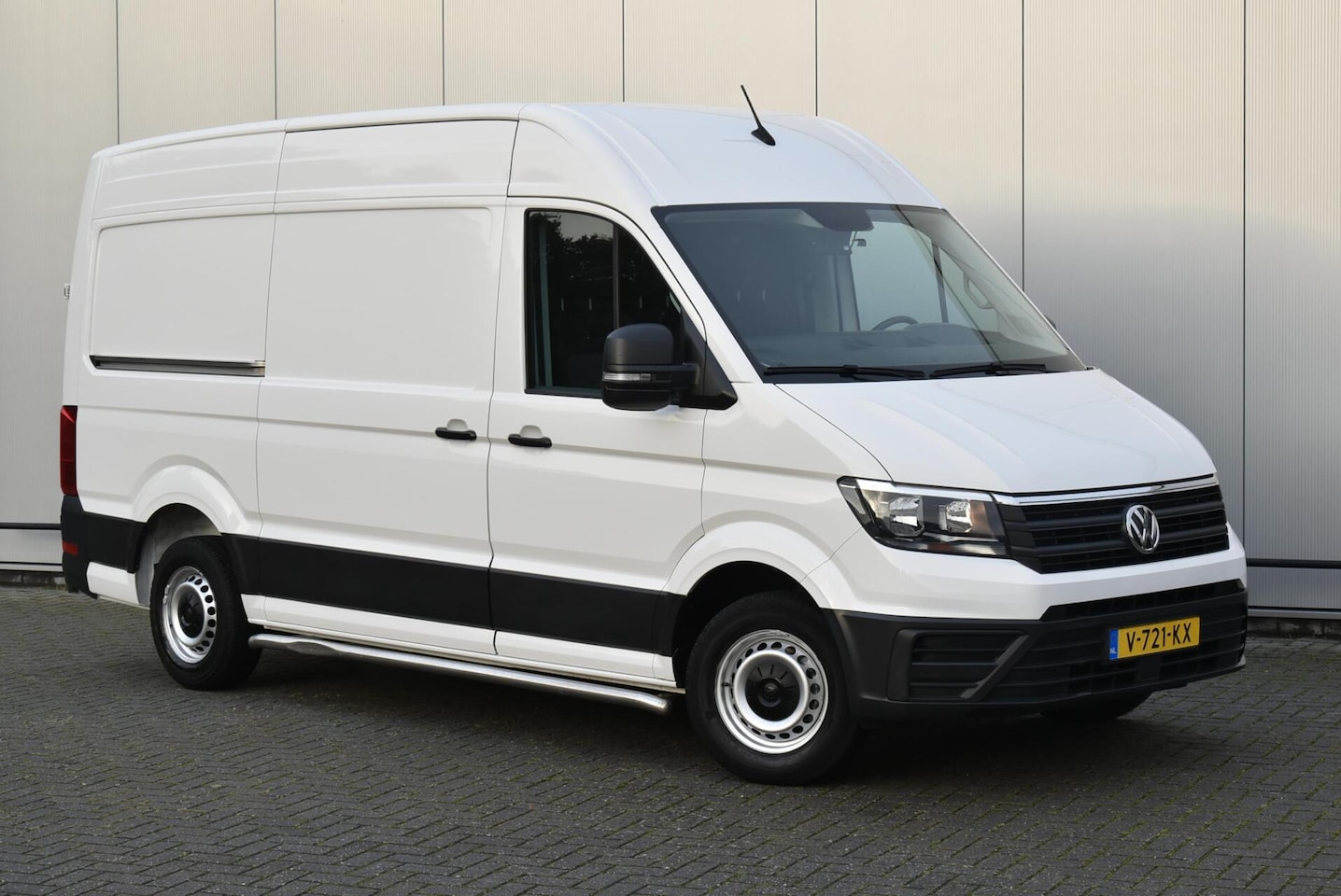 Volkswagen Crafter - Bestel 35 2.0 TDI L3H3 - AutoWereld.nl