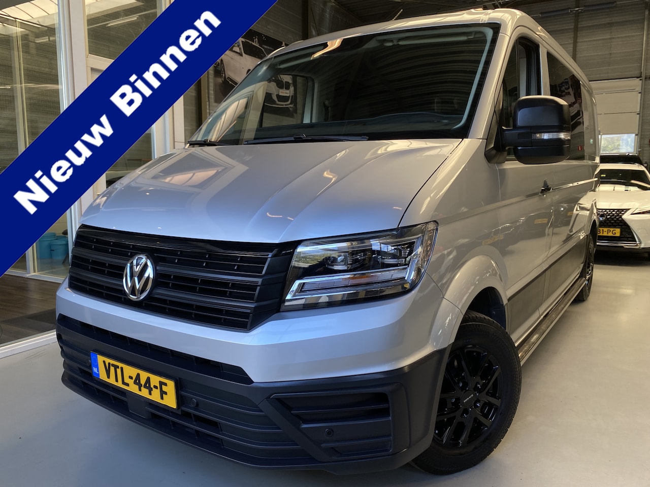 Volkswagen Crafter - 35 2.0 TDI L3H2 DC Highline Dubbelcabine, Automaat, Carplay - AutoWereld.nl