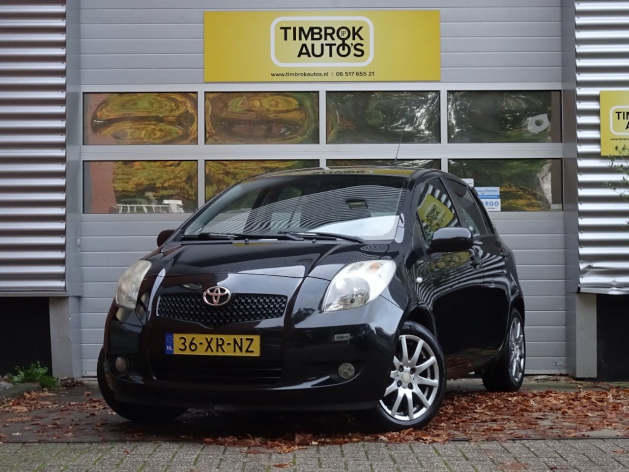 Toyota Yaris - 1.3 VVTi /5-deurs/Airco/Leer/16" LMV/2 eig./APK 07-2026* - AutoWereld.nl