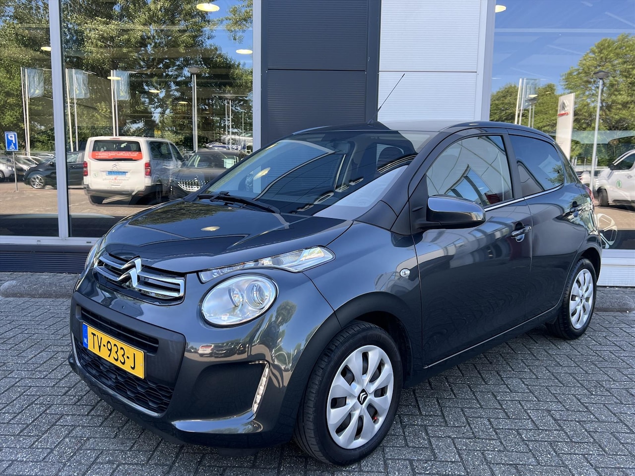 Citroën C1 - 1.0 VTi 68PK 5-drs Feel | Airconditioning | Parkeer Camera | Bluetooth | Toerenteller | IS - AutoWereld.nl