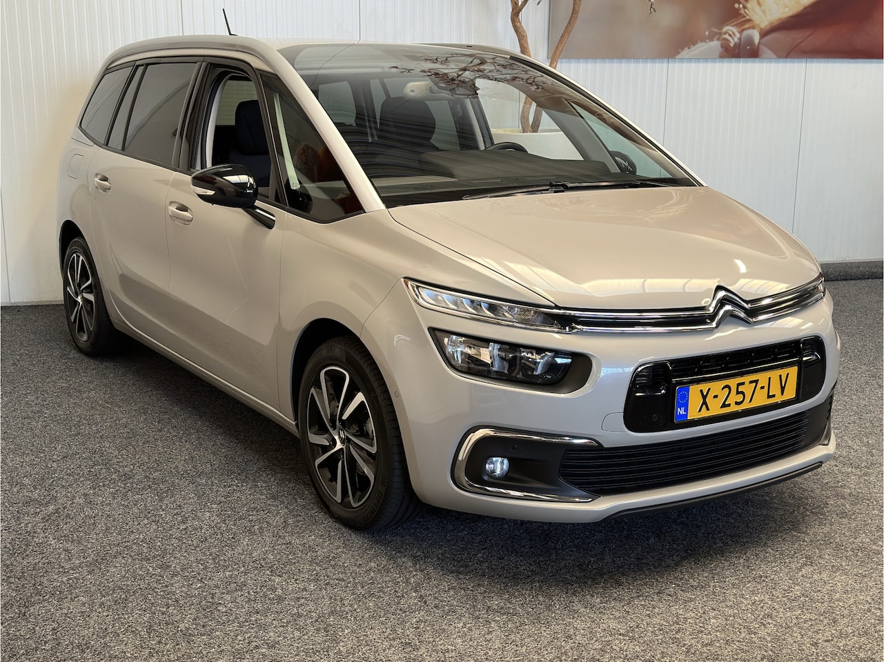 Citroën Grand C4 SpaceTourer - 7 PERSOONS 1.2 PURE TECH FEEL NAVIGATIE CRUISE CONTROL CLIMATE CONTROL APPLE CARPLAY/ANDRO - AutoWereld.nl