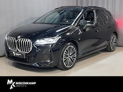 BMW 2-serie Active Tourer - 225e xDrive M Sport 19"/Leder/Panoramadak/Stoel + stuurverwarming/Harman Kardon/360 camera