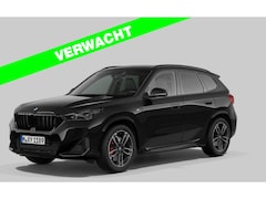 BMW X1 - sDrive18i M-Sport Pro - Pano - Driving Ass Plus - Trekhaak - Harman Kardon