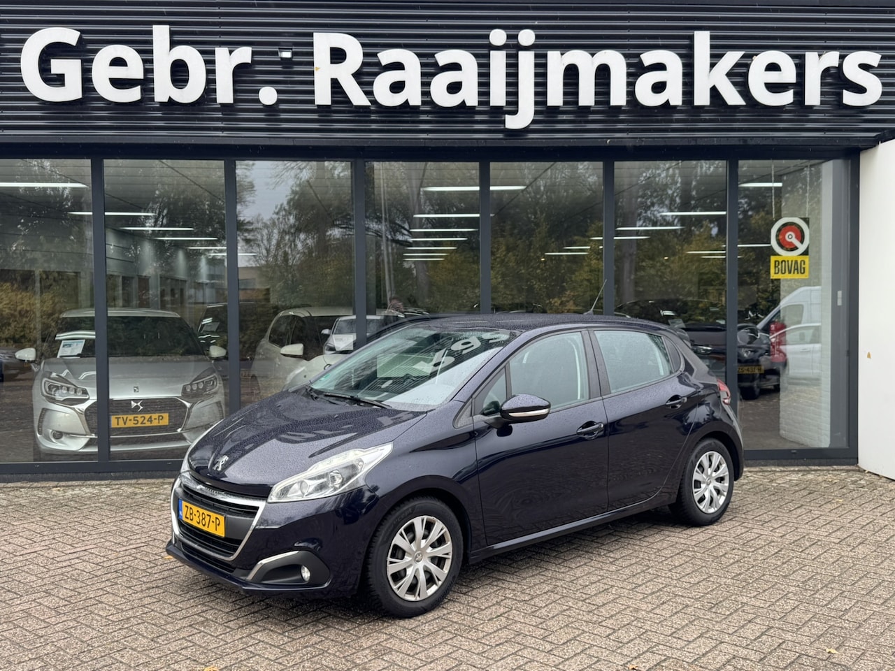 Peugeot 208 - 1.2 PureTech Active*Navigatie*Airco*EXPORTPRIJS* - AutoWereld.nl