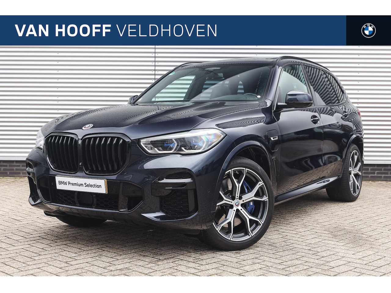 BMW X5 - xDrive45e High Executive M Sport Automaat / Panoramadak / Trekhaak / Stoelventilatie / Sof - AutoWereld.nl