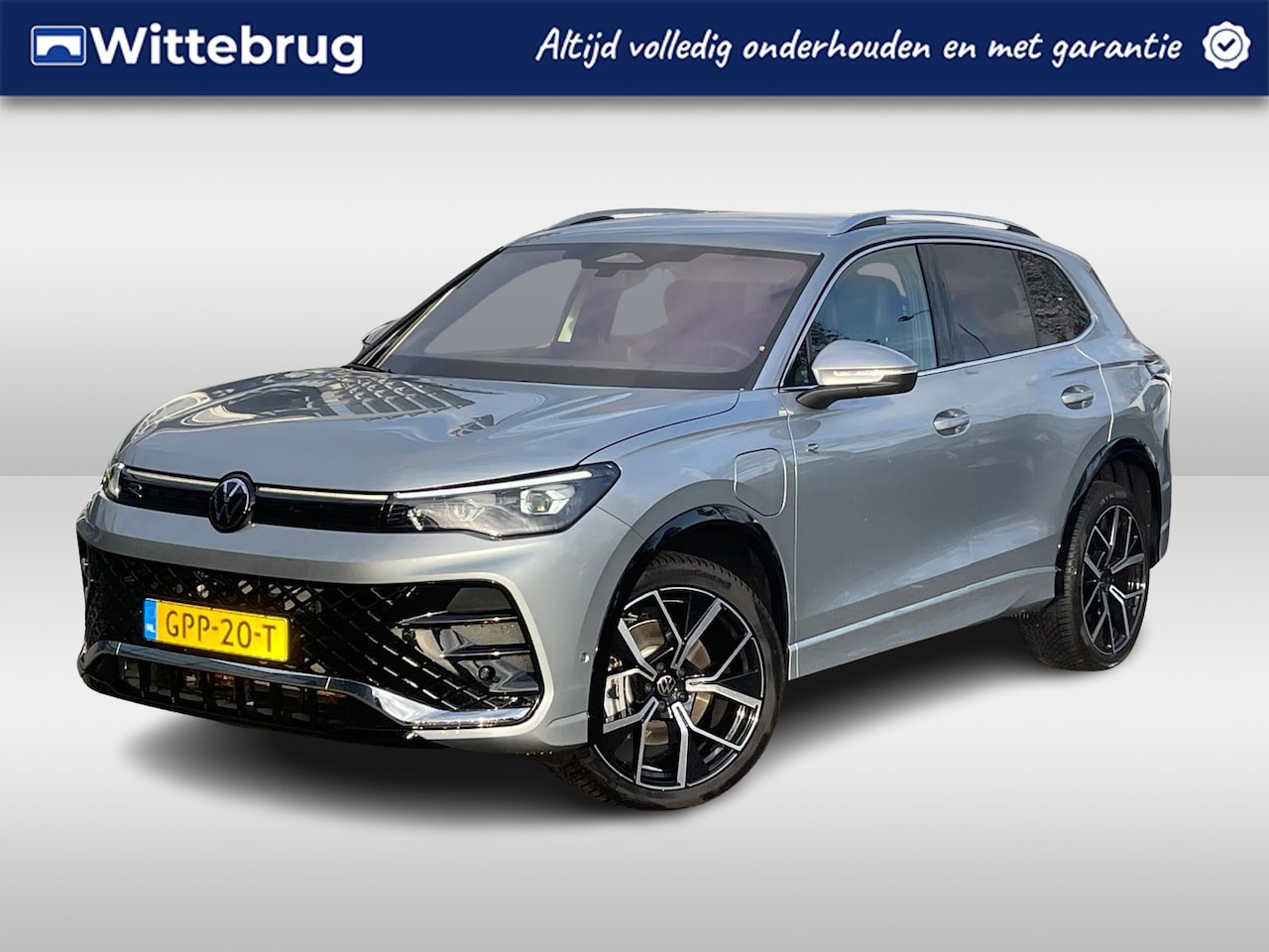 Volkswagen Tiguan - 1.5 eHybrid 204PK DSG R-Line Business / Leer / Head-Up Display / Harman Kardon / 20'' LMV - AutoWereld.nl