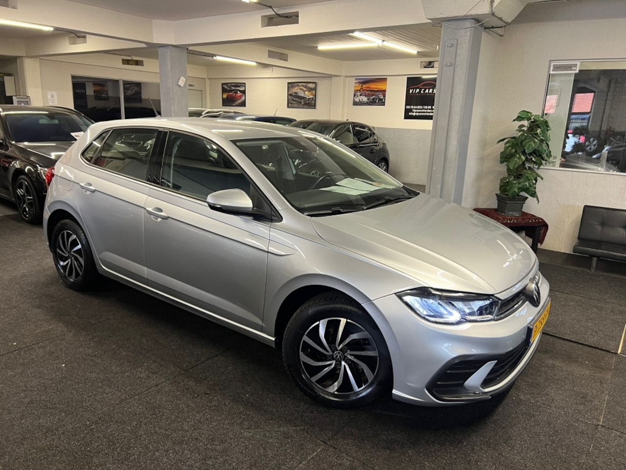 Volkswagen Polo - 1.0 TSI *NAP*NL*2022*5drs*NAVI*LED* - AutoWereld.nl