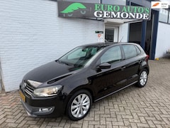 Volkswagen Polo - 1.2-12V highline NIEUWE DISTRIBUTIE KETTING EN BEURT
