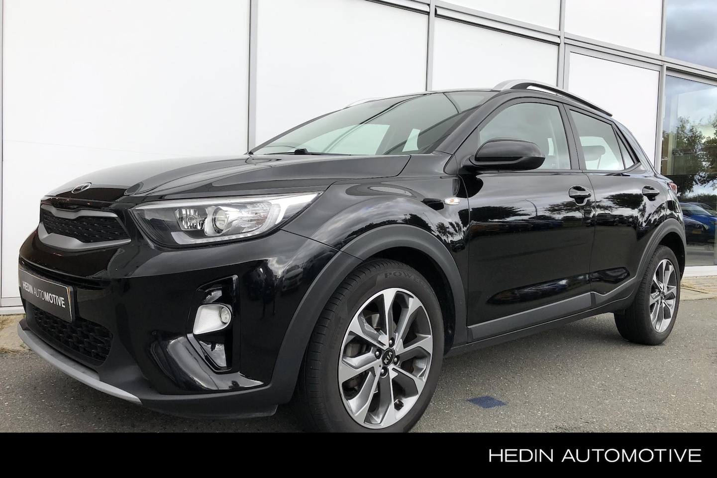 Kia Stonic - 1.0 T-GDi 100PK DynamicLine | Navigatie | Camera | 17"LMV | Dakrails | Apple Carplay/Andro - AutoWereld.nl