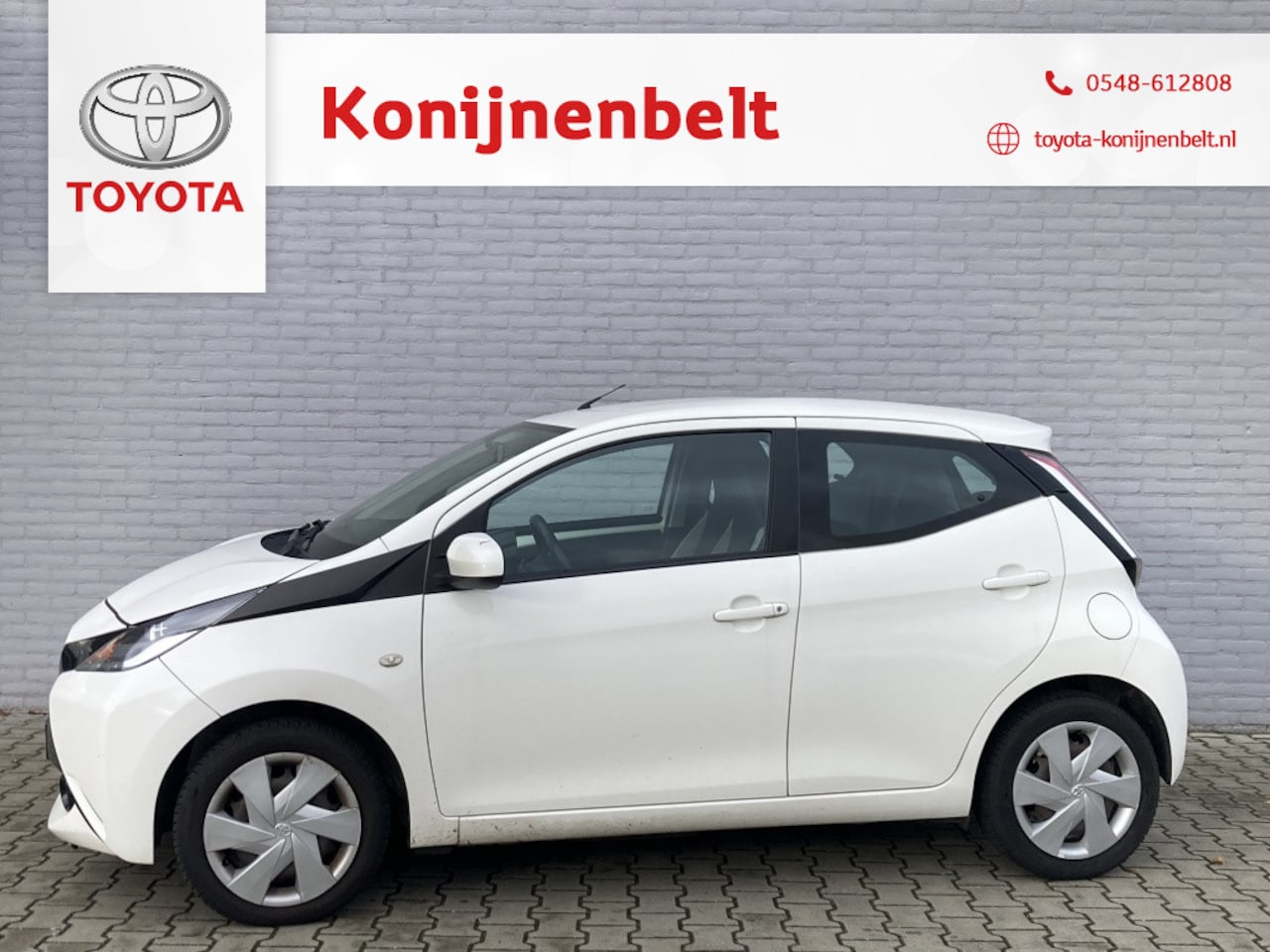 Toyota Aygo - 1.0 VVT-i X-Play 5-deurs | Airco | NL auto | CPV | Camera - AutoWereld.nl