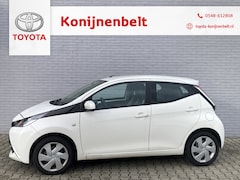 Toyota Aygo - 1.0 VVT-i X-Play 5-deurs | Airco | NL auto | CPV | Camera