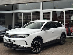 Opel Grandland - 1.2 Turbo Hybrid Business Edition Trekhaak/Stoel+stuur verwarming/Electr achterklep