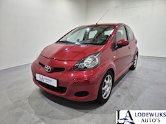 Toyota Aygo - 1.0-12V Dynamic Navigator