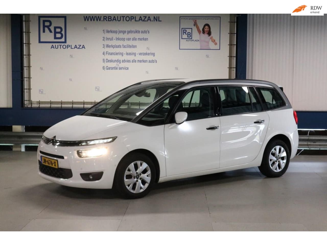 Citroën Grand C4 Picasso - 1.6 VTi Intensive / 12 MND GARANTIE / 7 PERSOONS ! ! ! - AutoWereld.nl