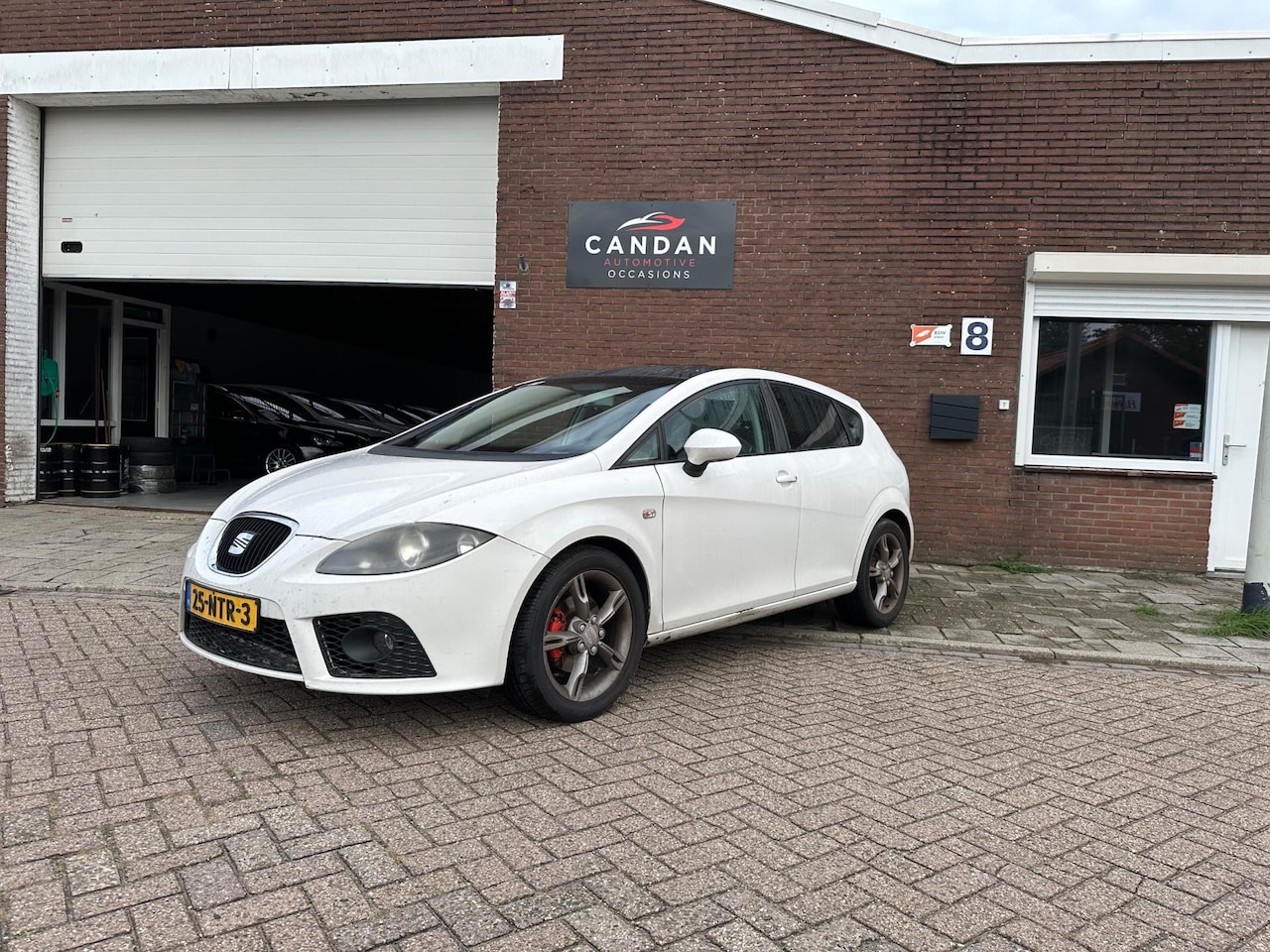 SEAT Leon - 1.8 TFSI Sport 1.8 TFSI Sport - AutoWereld.nl