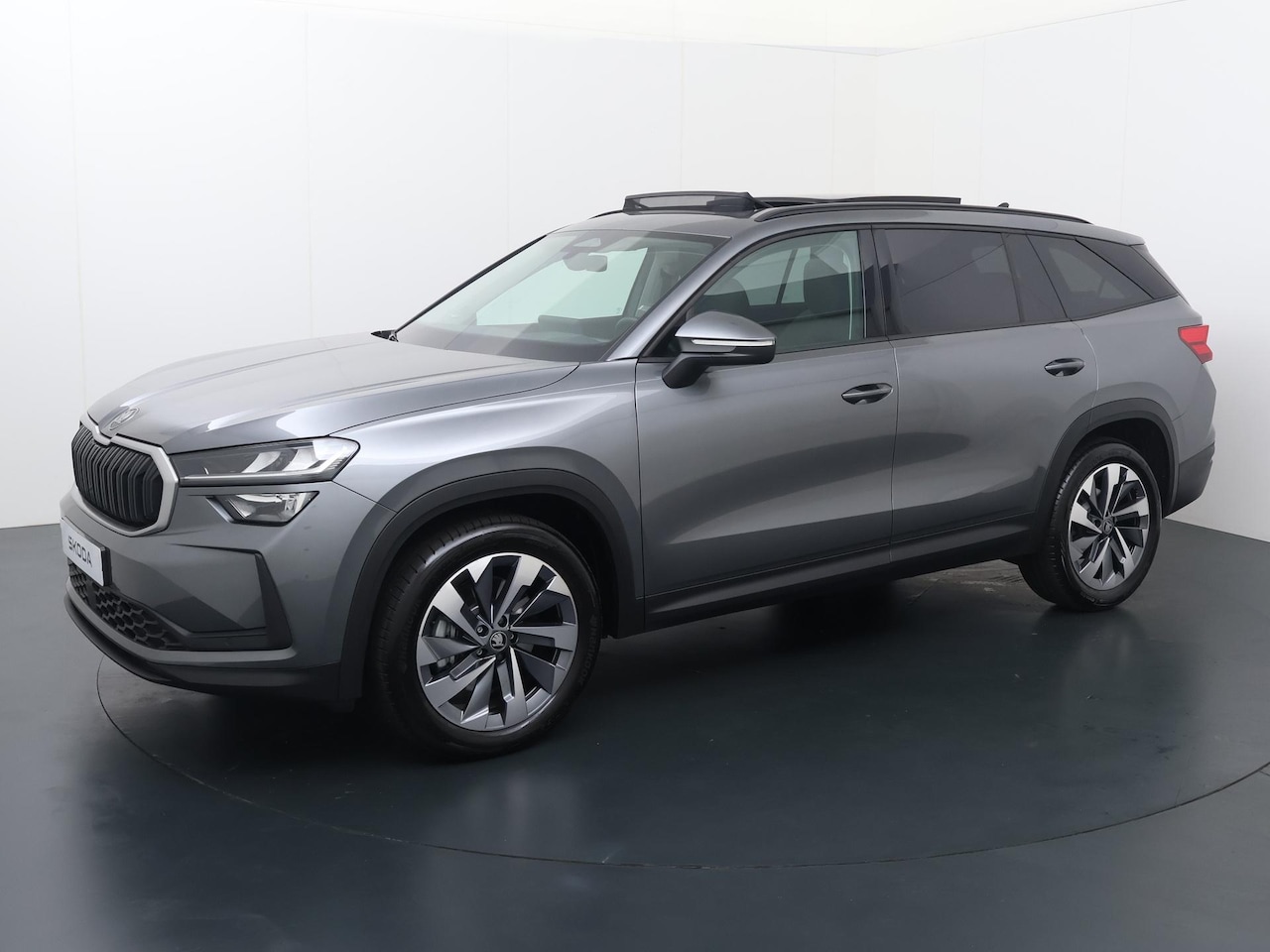 Skoda Kodiaq - 1.5 TSI MHEV Business Edition 7p. | 150 PK | Automaat | Trekhaak | Elektrisch panorama dak - AutoWereld.nl