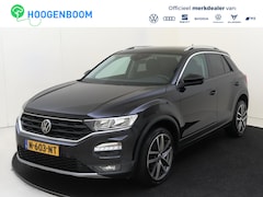 Volkswagen T-Roc - 1.0 TSI Style | Navigatie | Adaptieve cruise control | CarPlay | Parkeersensoren | Draadlo