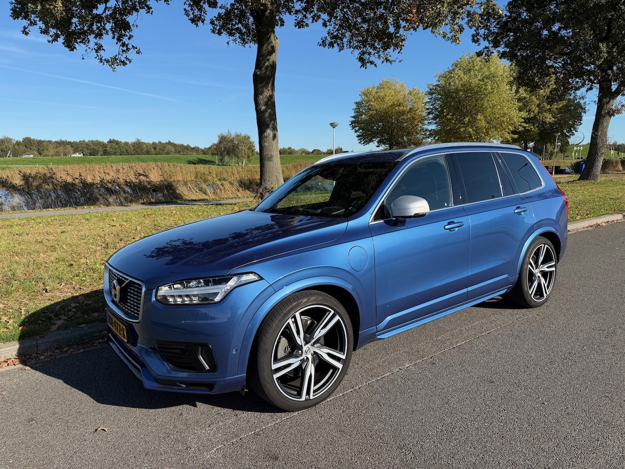 Volvo XC90 - 2.0 T8 Twin Engine AWD R-Design - AutoWereld.nl