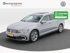 Volkswagen Passat Variant - 1.4 TSi 218 Pk Automaat PHEV GTE Business | Panoramadak | 17 Inch | Winterpakket | Alcanta