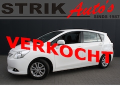 Toyota Verso - 1.8 VVT-i Aspiration - NAVIGATIE - CAMERA - TREKHAAK - APK 10-26 - 2e EIGENAAR