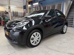 Toyota Aygo X - 1.0 VVT-i MT 72pk Play | *Uniek 2.400 KM* | Apple carplay / Android auto | Airco | Cruise