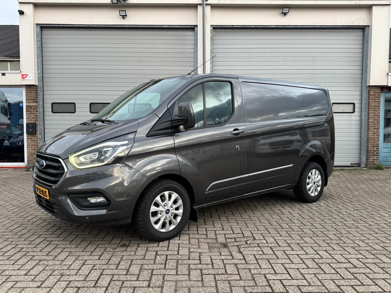 Ford Transit Custom - 300 2.0 TDCI L1H1 Trend 300 2.0 TDCI L1H1 Trend - AutoWereld.nl