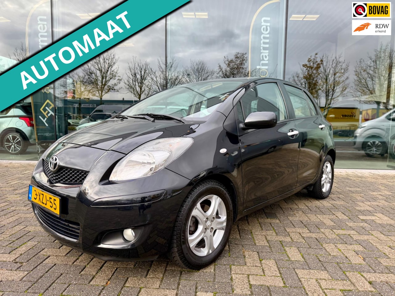 Toyota Yaris - 1.3 VVTi automaat Aspiration, Navi, Bluetooth, Airco - AutoWereld.nl