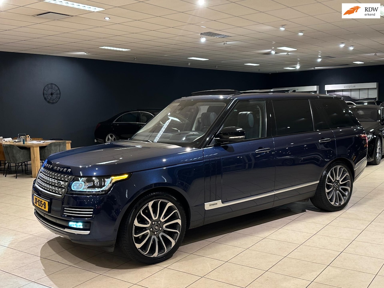 Land Rover Range Rover - 3.0 SDV6 Hybrid Autobiography LWB|Orig NL|Topstaat|VOL - AutoWereld.nl