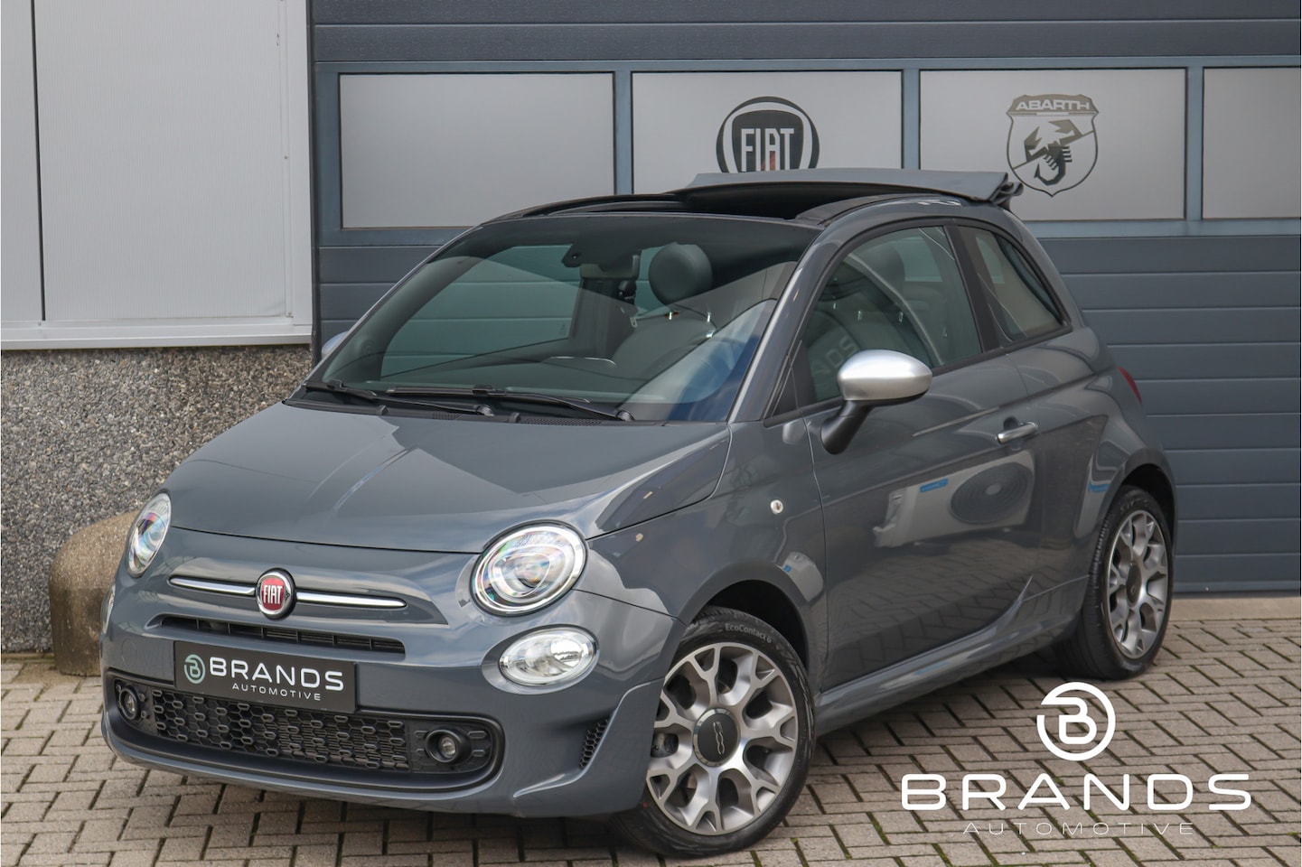 Fiat 500 C - 1.0 Hybrid Rockstar 1e eig Carplay Leder Uniek Garantie - AutoWereld.nl