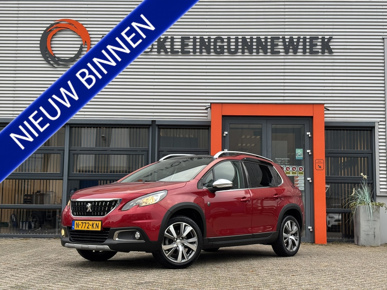 Peugeot 2008 - 1.2 PureTech Crossway / Trekhaak / Airco / Achterruitrijcamera / Applecarplay/Androidauto - AutoWereld.nl