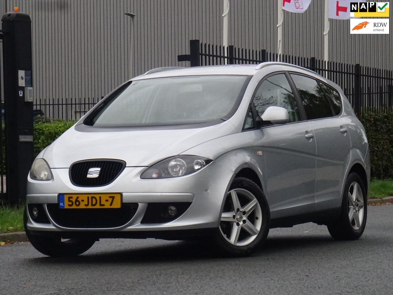 SEAT Altea XL - 1.6 Stylance NAP/CLIMA/CRUISE/PDC/APK 10-2026 - AutoWereld.nl