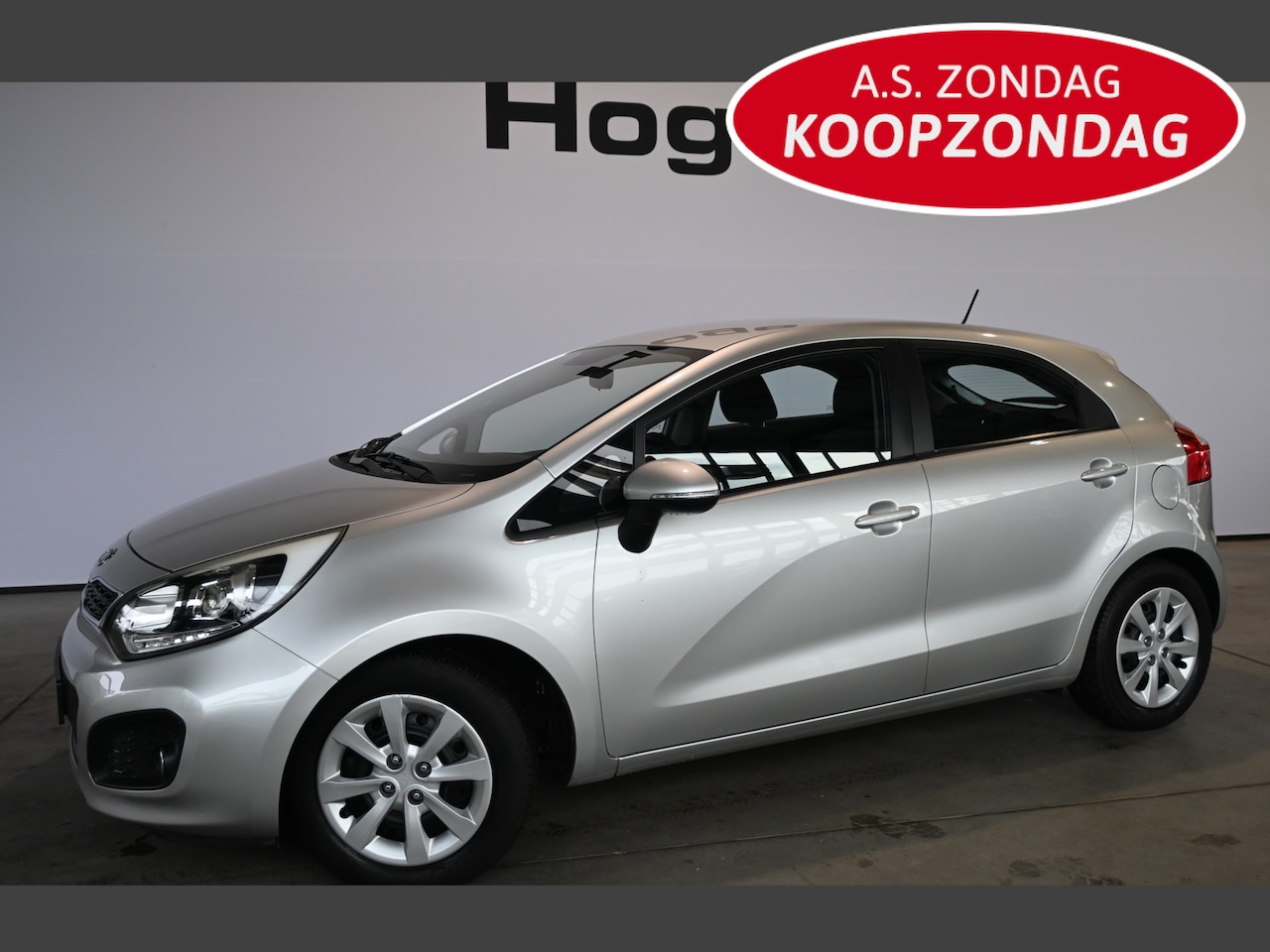 Kia Rio - 1.4 CVVT Plus Pack Automaat Clima Cruise Control Rijklaarprijs Inruil Mogelijk! - AutoWereld.nl